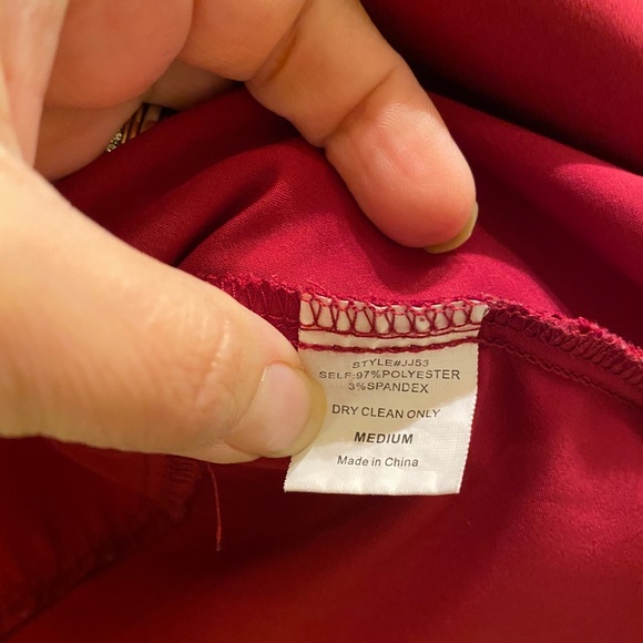 Drape front red blazer with ruched sleeves - Picture 4 of 4